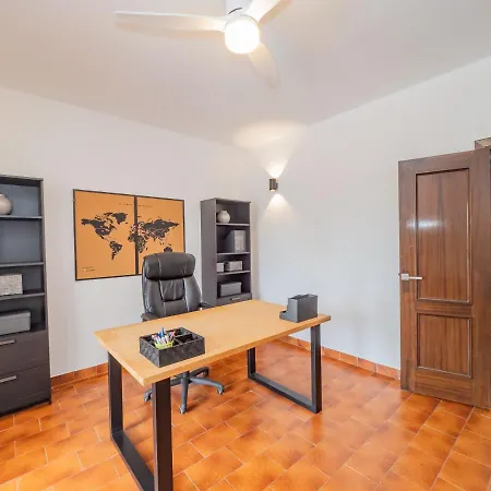 Cubo's Front Βίλα Benalmádena